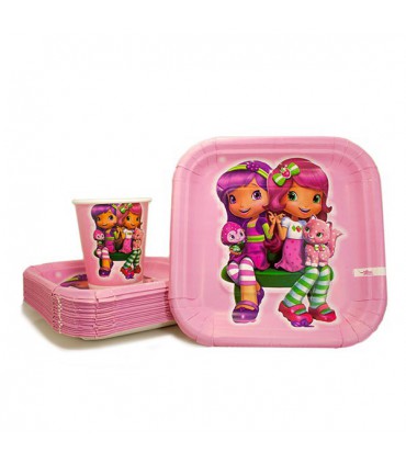 لیوان و بشقاب دختر توت فرنگی