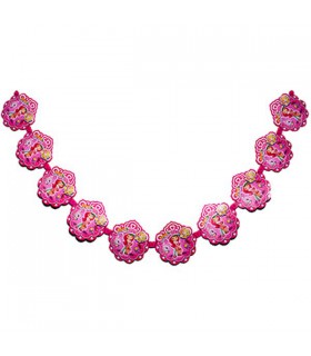 ریسه برجسته دختر توت فرنگی