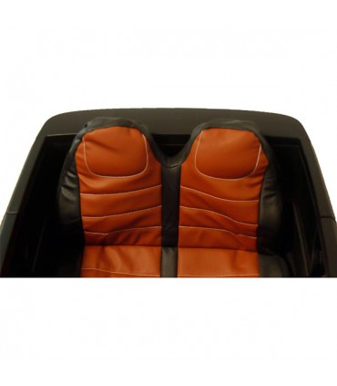 ماشین بازی شارژی لندرور D906