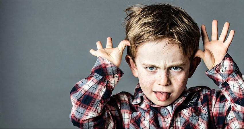 با بچه های لجباز چگونه صحبت کمنیم