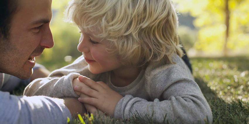 یاد دادن مهارت اجتماعی به کودک