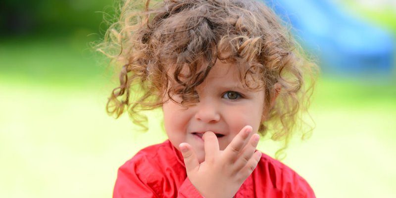 nail biting 4 ناخن جویدن کودک